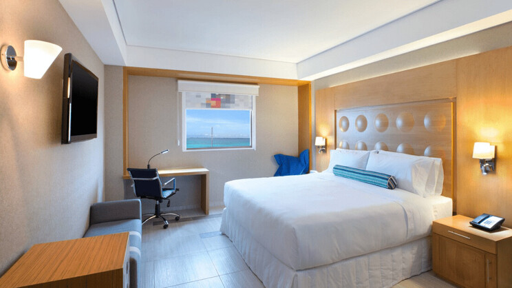  Junior Suite Lagoon View